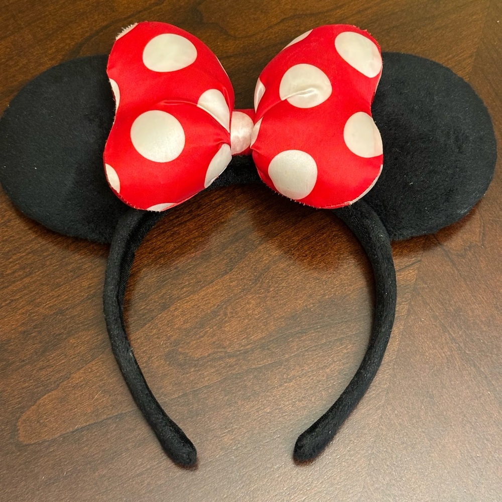 Disney Minnie Mouse Bow Headband